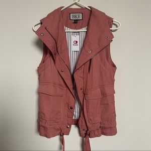 Buckle Pink Vest NWT